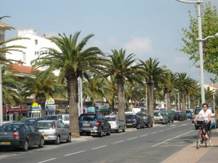 Rue-de-Frejus